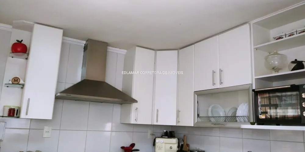 Casa, 4 quartos, 246 m² - Foto 2
