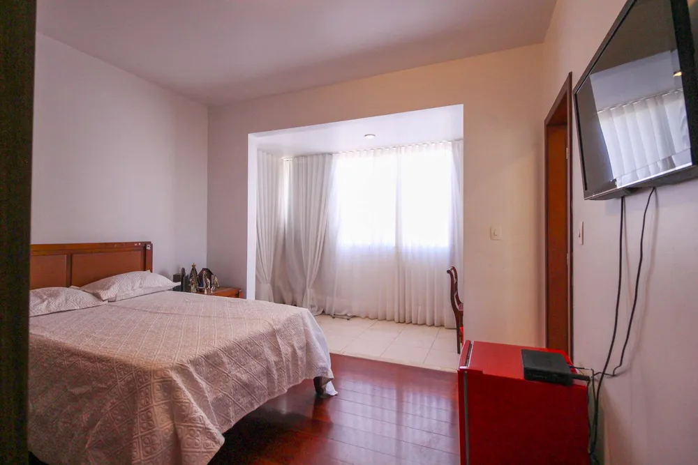 Apartamento, 4 quartos, 243 m² - Foto 12