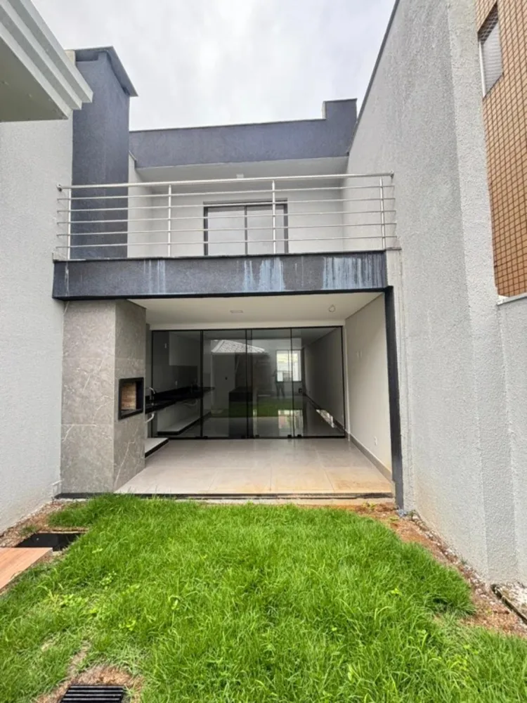 Casa, 3 quartos, 205 m² - Foto 1