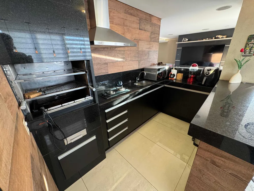 Cobertura, 5 quartos, 271 m² - Foto 4