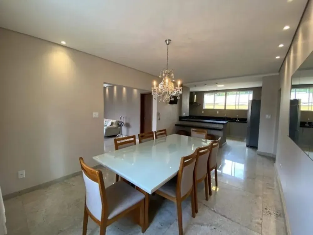 Apartamento, 4 quartos, 260 m² - Foto 1