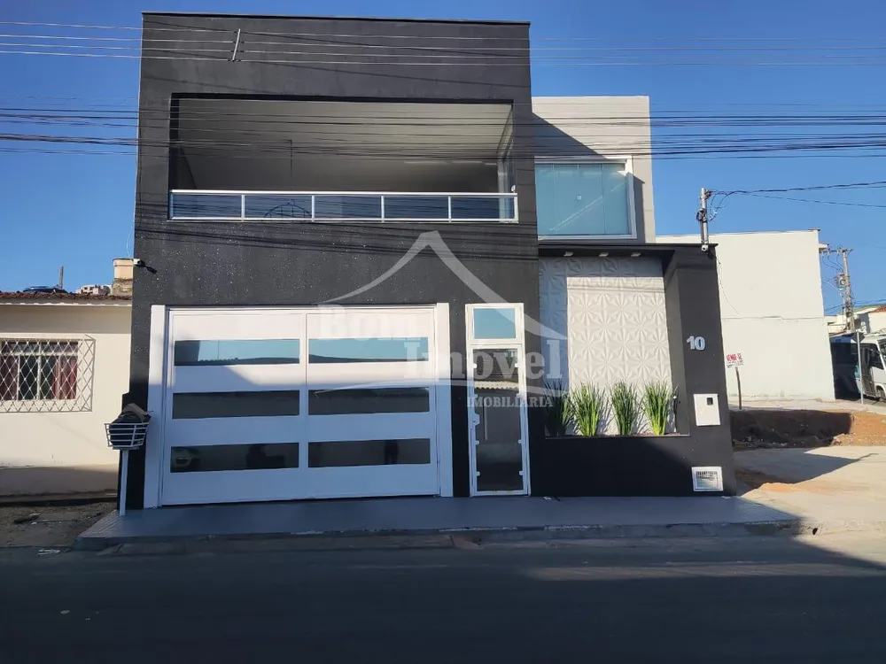 Casa, 2 quartos, 340 m² - Foto 1