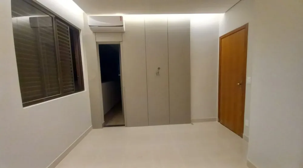 Apartamento, 3 quartos, 156 m² - Foto 1