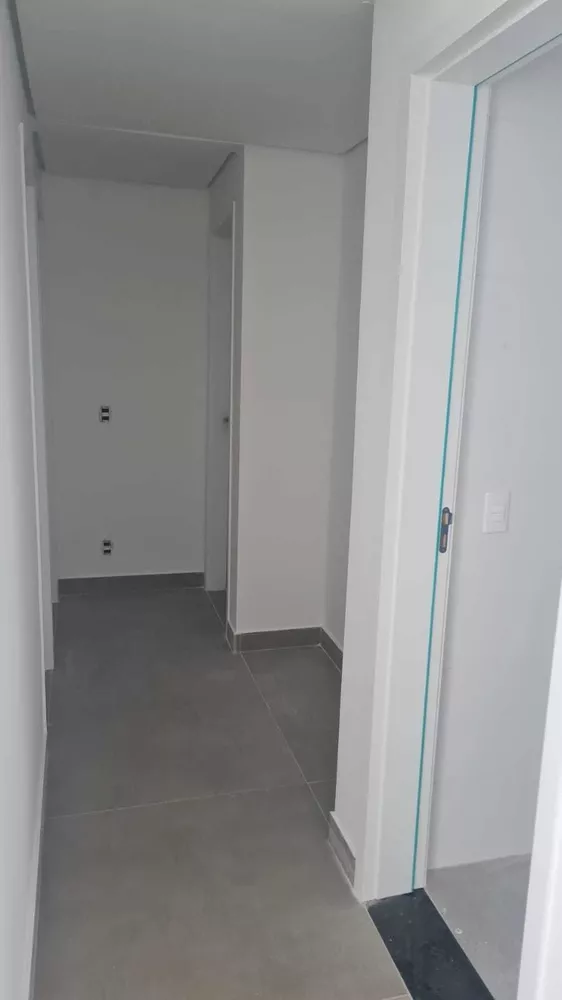 Apartamento à venda com 3 quartos, 71m² - Foto 8