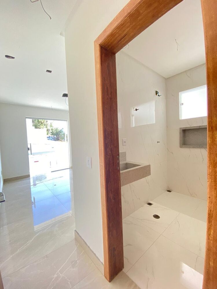 Casa à venda com 3 quartos, 140m² - Foto 3
