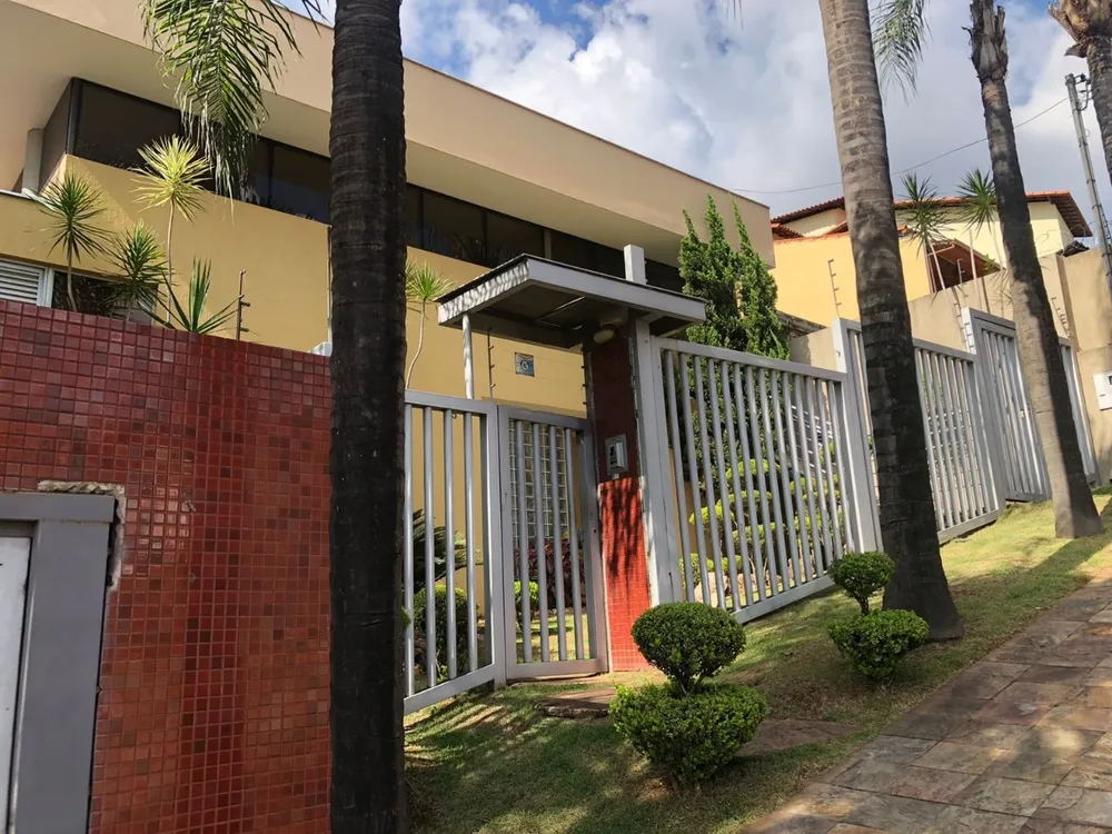 Casa, 4 quartos, 670 m² - Foto 1