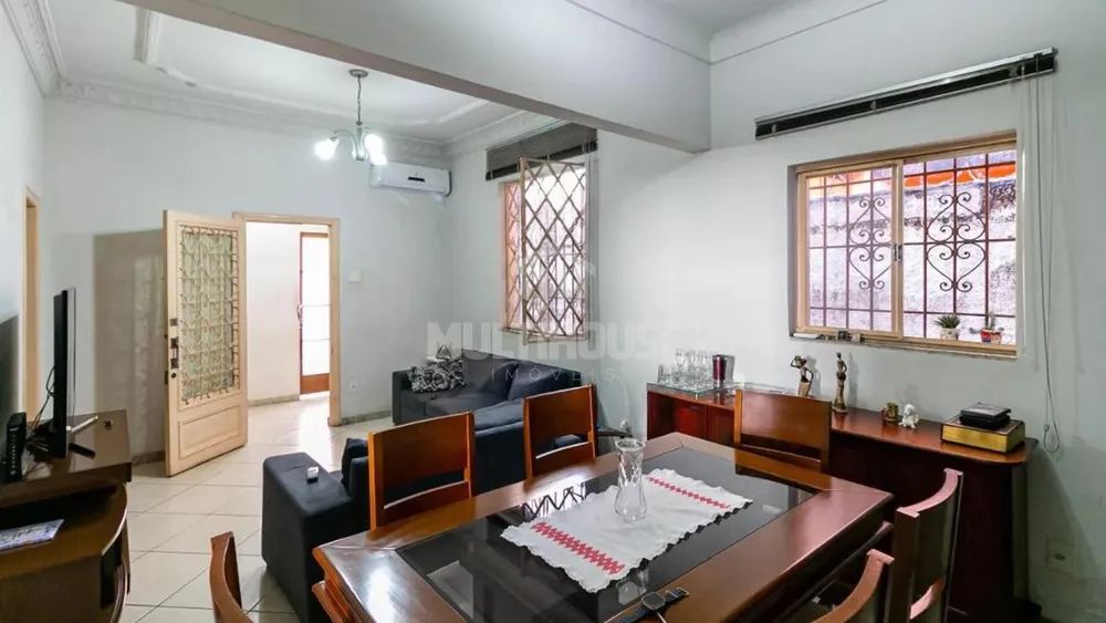 Casa, 3 quartos, 250 m² - Foto 2