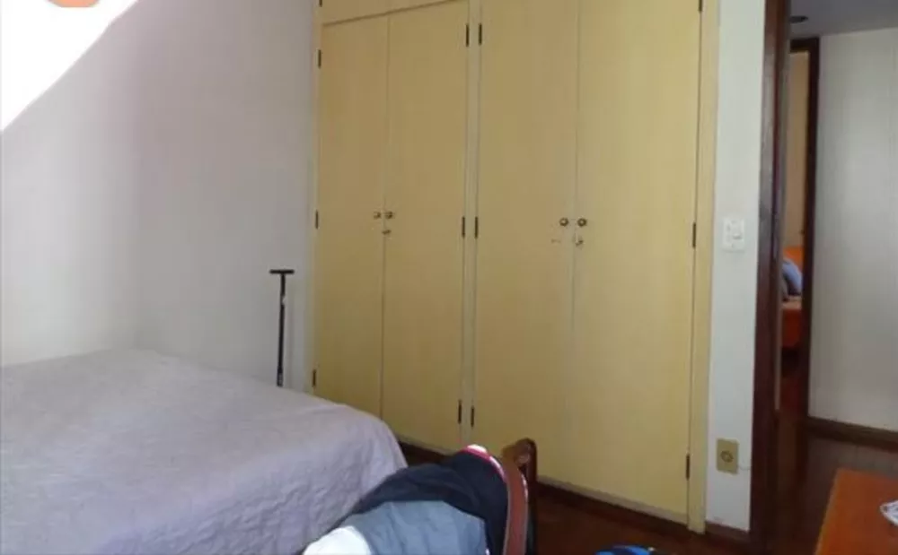 Apartamento à venda com 4 quartos, 140m² - Foto 4