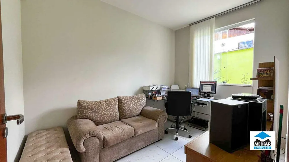 Casa, 3 quartos, 152 m² - Foto 3