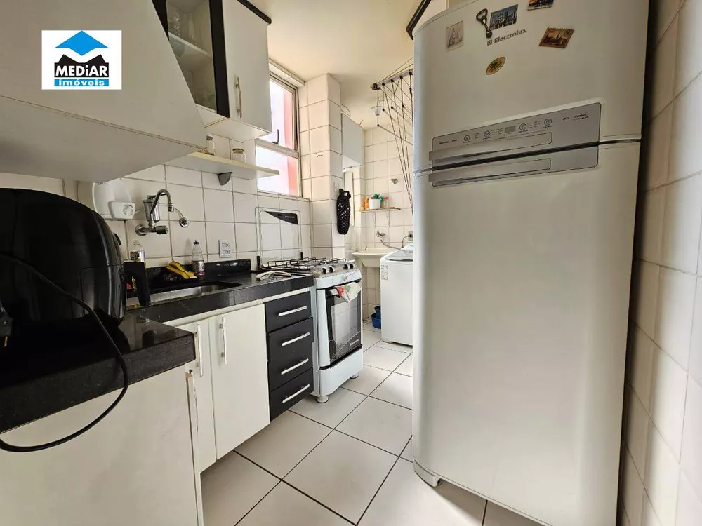 Apartamento à venda com 3 quartos, 65m² - Foto 13