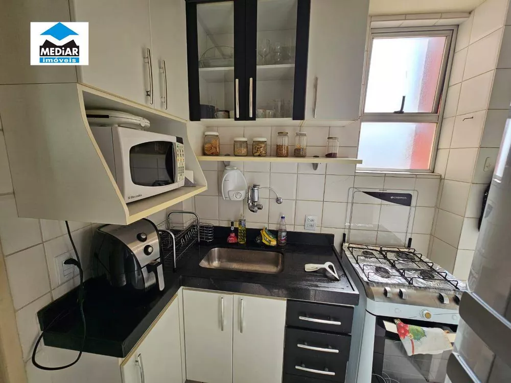 Apartamento à venda com 3 quartos, 65m² - Foto 14