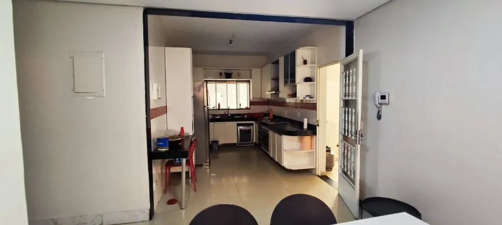 Casa, 3 quartos, 360 m² - Foto 1