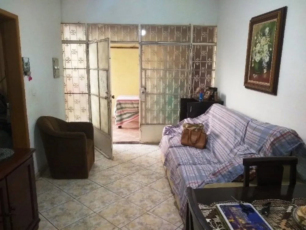 Casa, 6 quartos, 167 m² - Foto 4