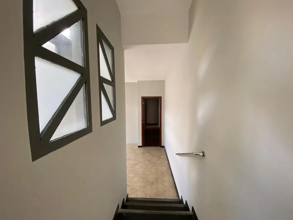 Casa, 4 quartos, 200 m² - Foto 8