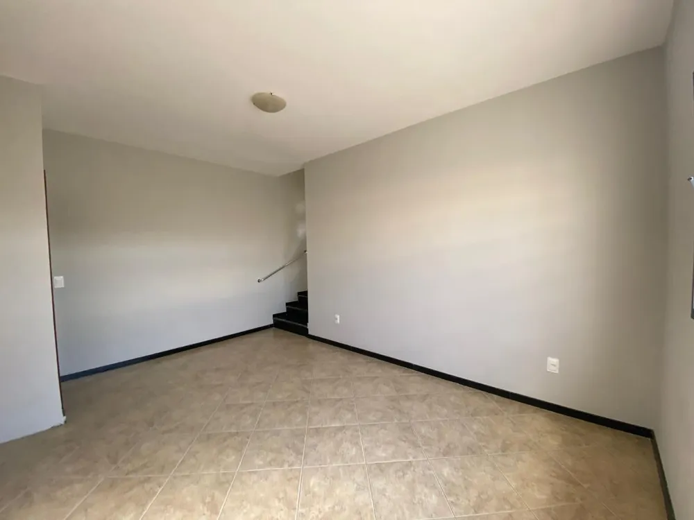 Casa, 4 quartos, 200 m² - Foto 13