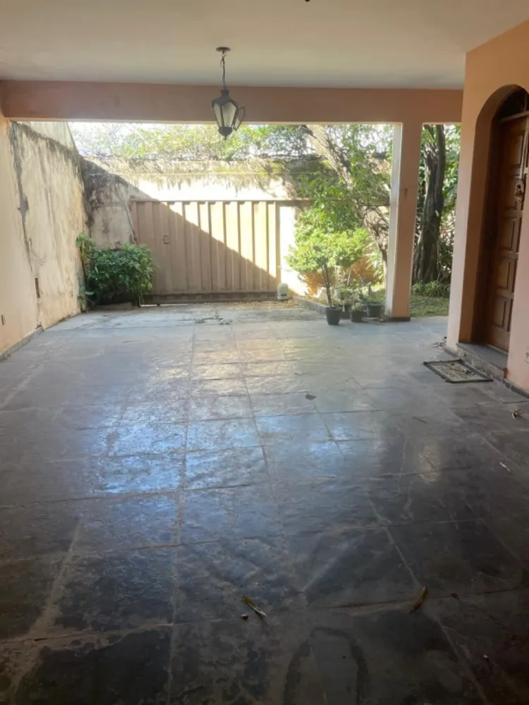 Casa, 5 quartos, 259 m² - Foto 3