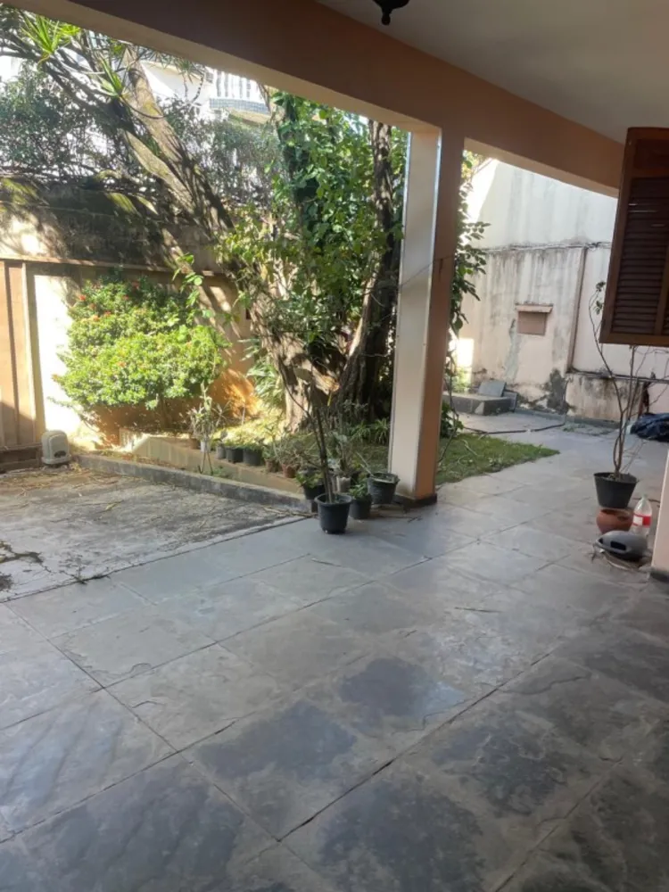 Casa, 5 quartos, 259 m² - Foto 2