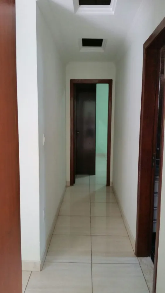 Casa, 3 quartos, 236 m² - Foto 11