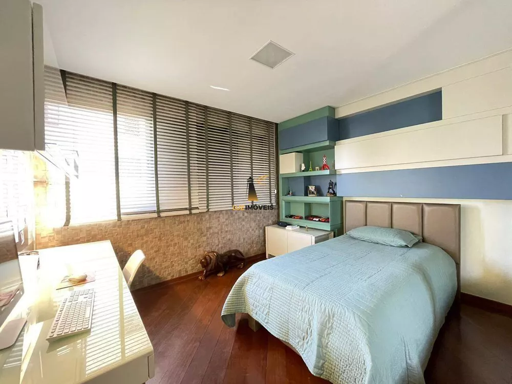 Apartamento à venda com 4 quartos, 276m² - Foto 10