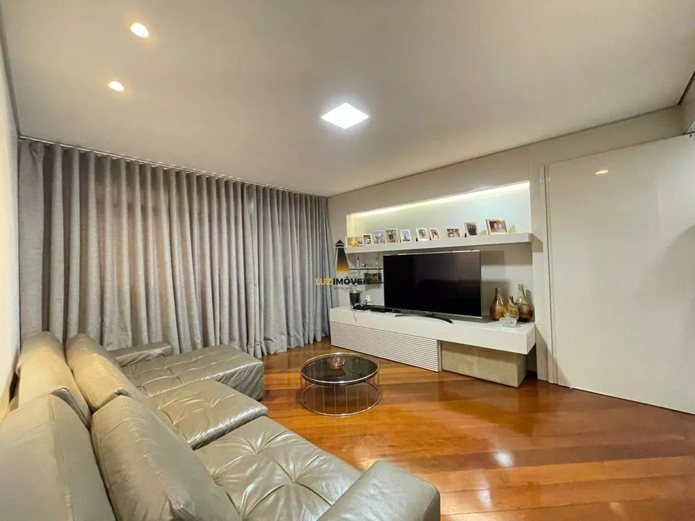 Apartamento à venda com 4 quartos, 276m² - Foto 13