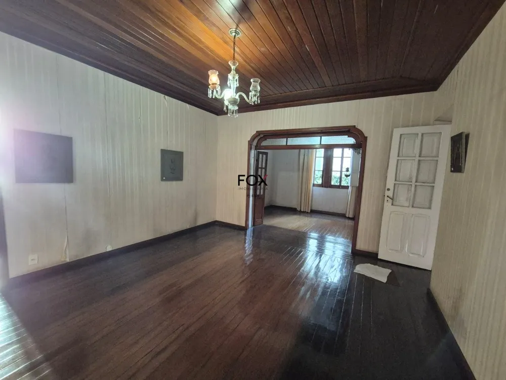 Casa, 7 quartos, 600 m² - Foto 4