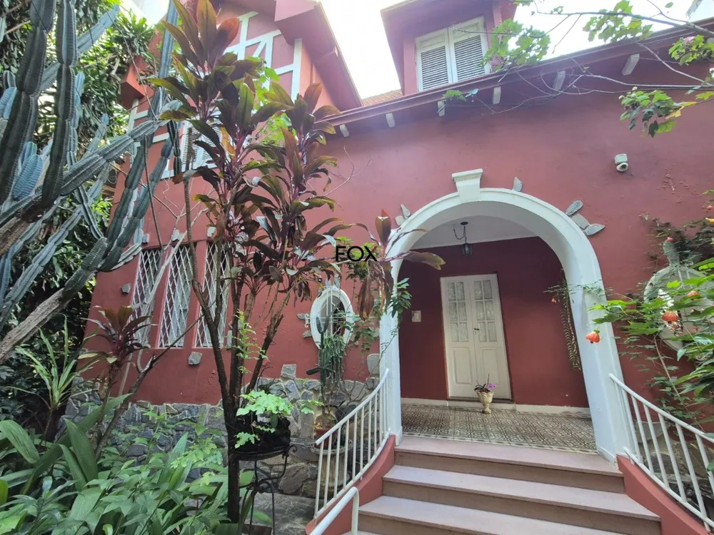 Casa, 7 quartos, 600 m² - Foto 1
