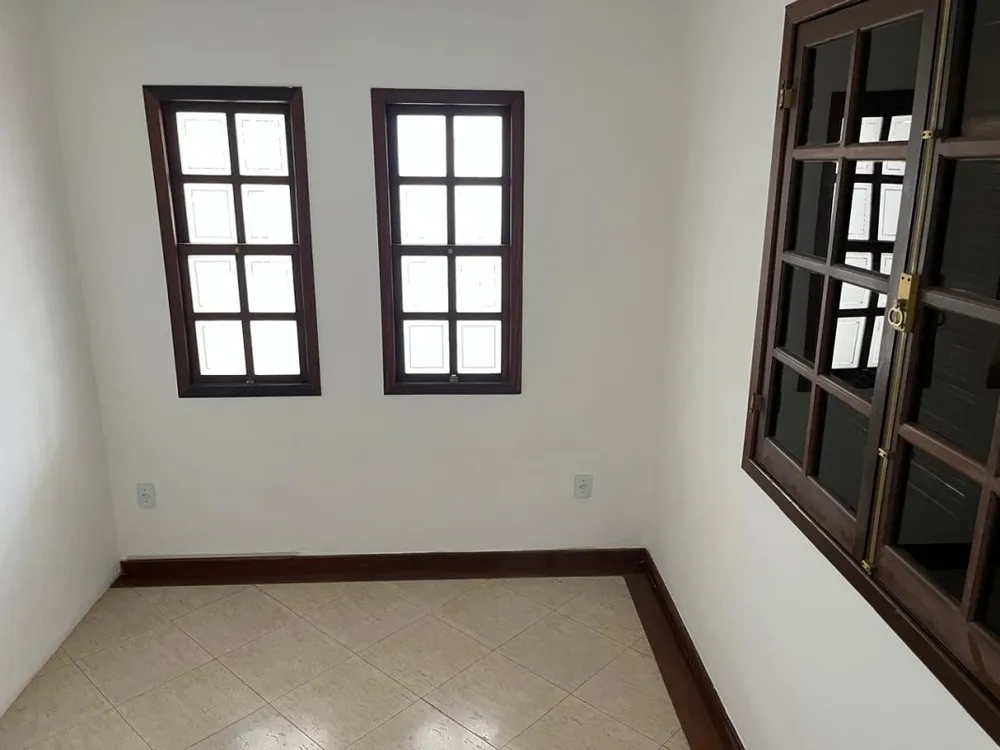 Casa, 5 quartos, 303 m² - Foto 9