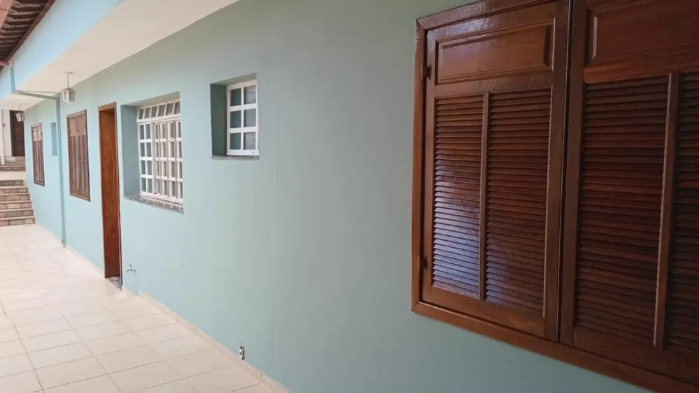 Casa, 5 quartos, 303 m² - Foto 2