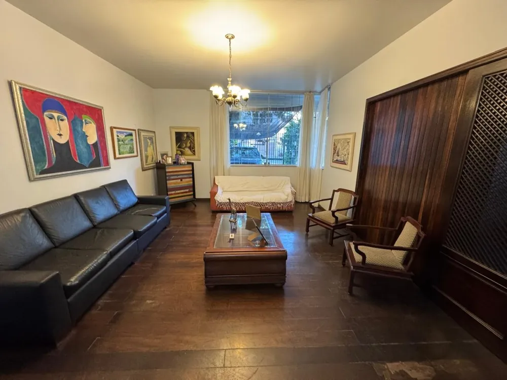 Casa, 4 quartos, 325 m² - Foto 2