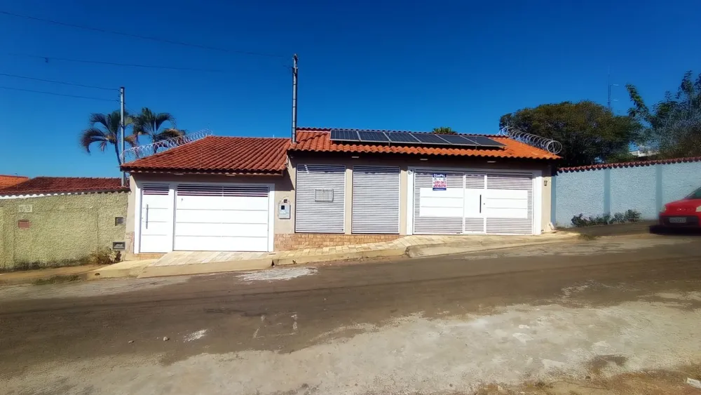 Casa, 3 quartos, 280 m² - Foto 1