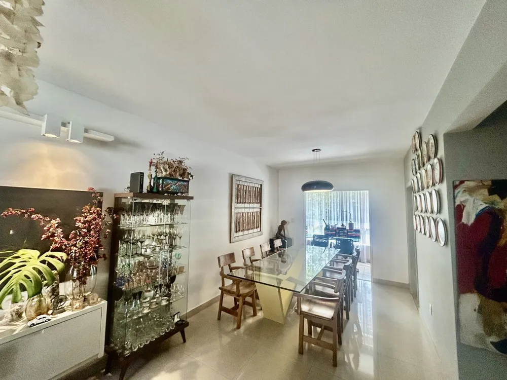 Casa, 6 quartos, 250 m² - Foto 2