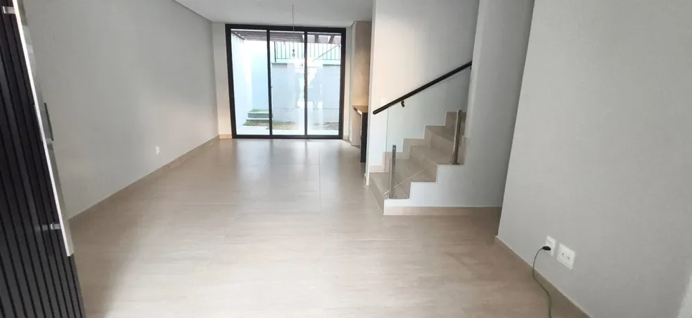 Casa, 3 quartos, 180 m² - Foto 2