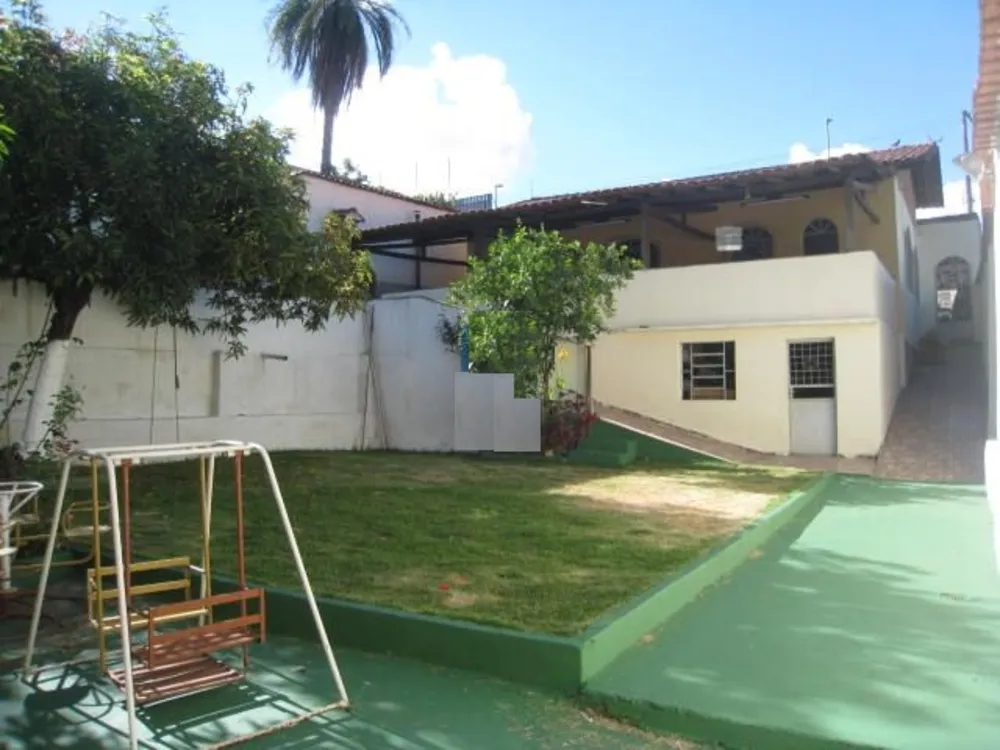 Casa, 3 quartos, 235 m² - Foto 4