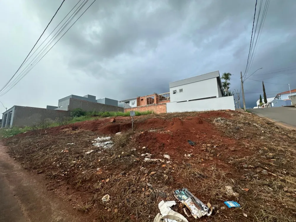 Terreno, 243 m² - Foto 1