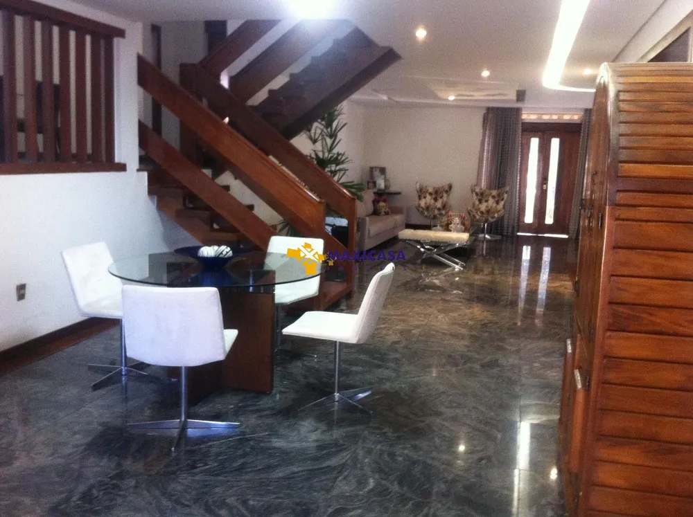 Casa, 4 quartos, 527 m² - Foto 2