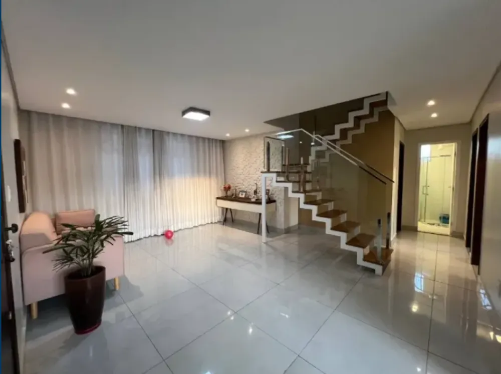 Cobertura, 3 quartos, 180 m² - Foto 2