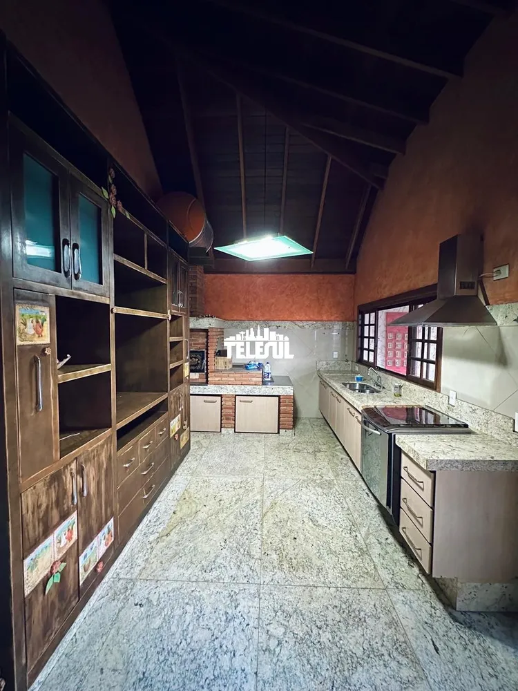 Casa, 3 quartos, 1000 m² - Foto 17