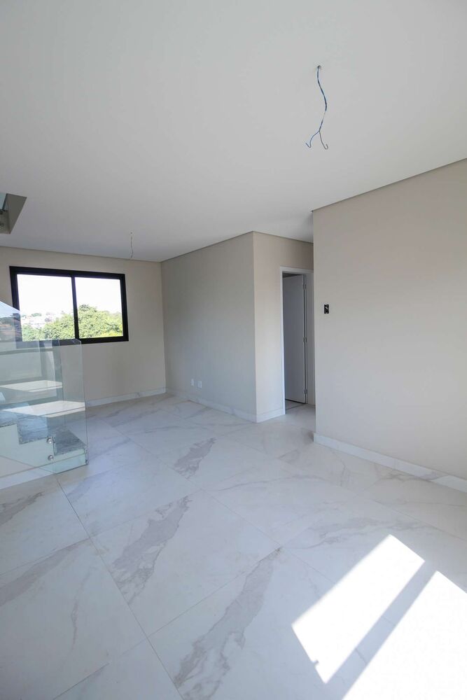 Cobertura à venda com 3 quartos, 140m² - Foto 1