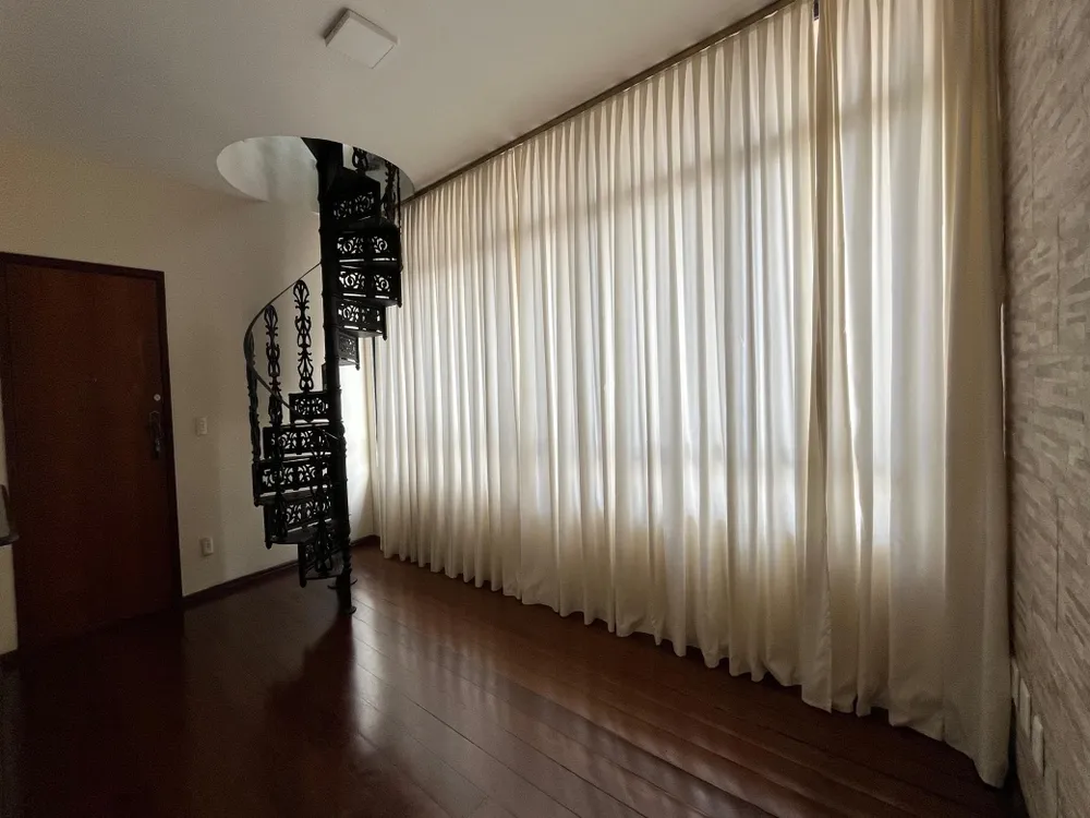 Cobertura, 3 quartos, 200 m² - Foto 3