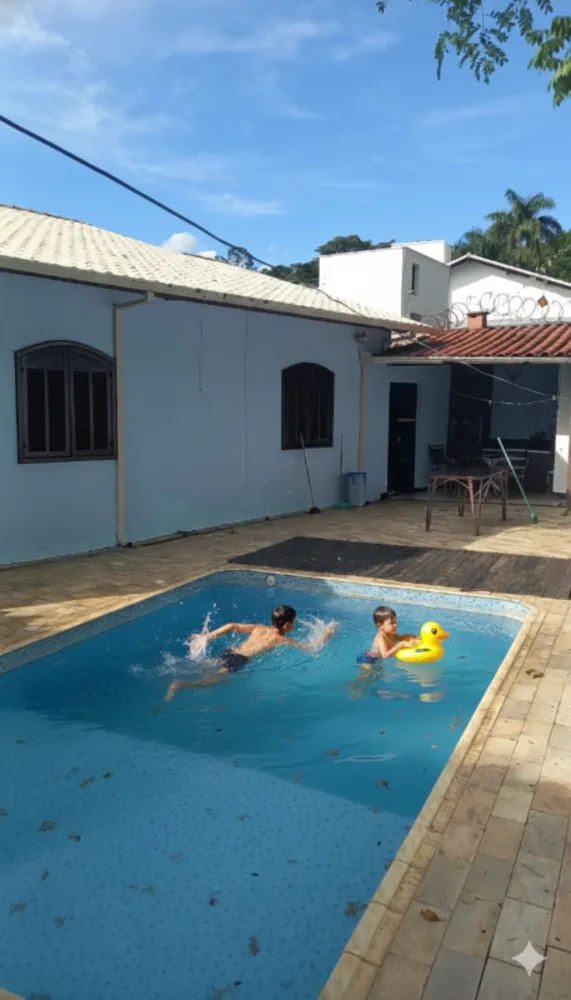 Casa, 3 quartos, 164 m² - Foto 1