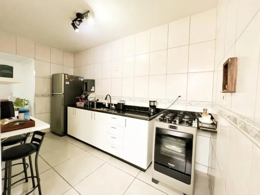 Apartamento, 3 quartos, 130 m² - Foto 2