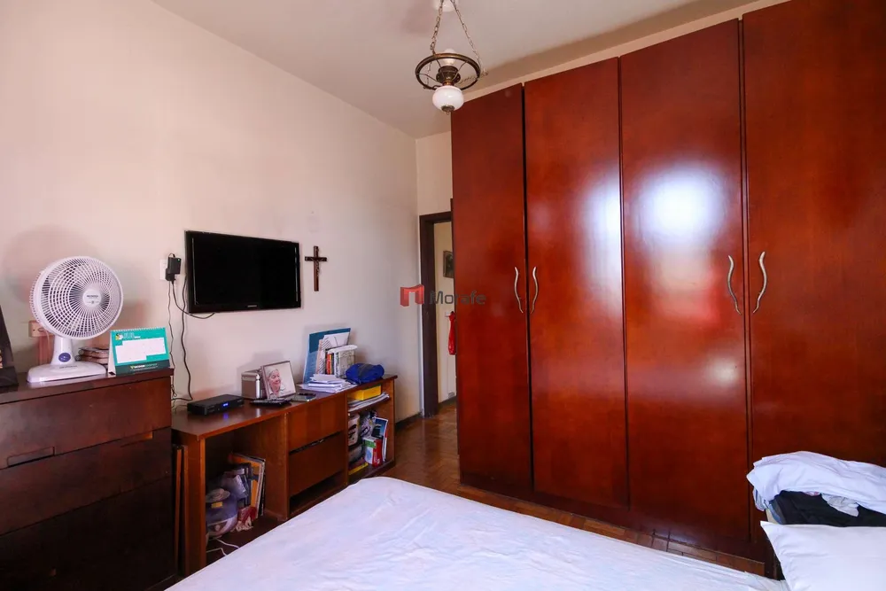 Casa, 4 quartos, 270 m² - Foto 4