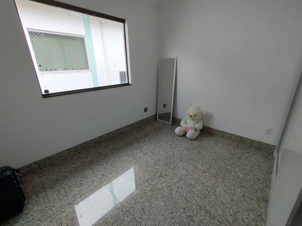 Casa à venda com 3 quartos, 108m² - Foto 2