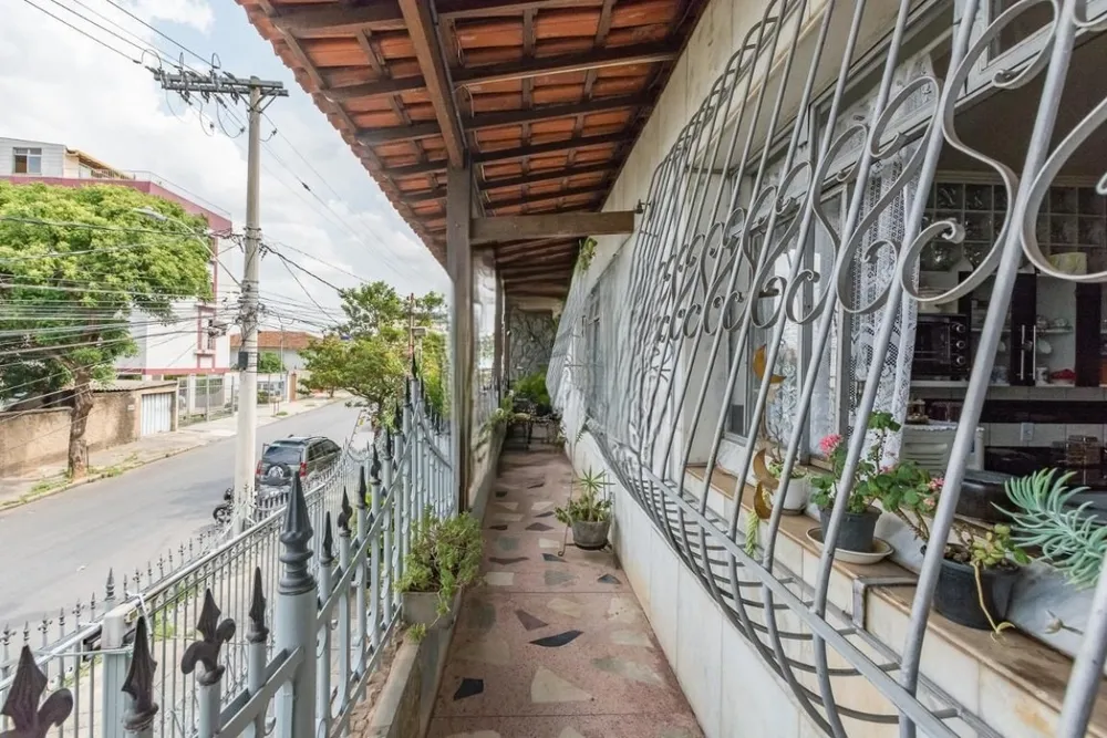 Casa, 5 quartos, 250 m² - Foto 3