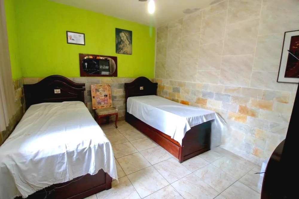 Casa, 5 quartos, 250 m² - Foto 12