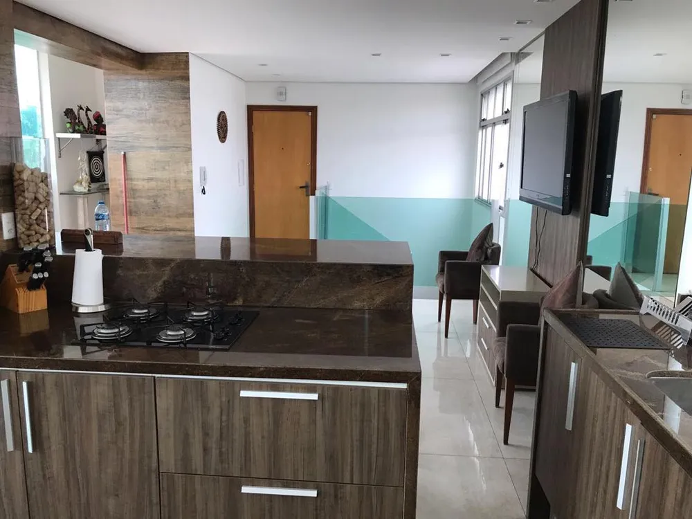 Cobertura, 4 quartos, 240 m² - Foto 1