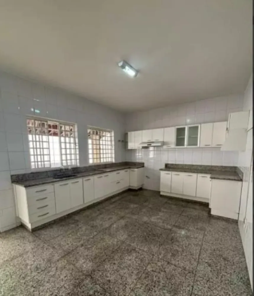 Casa, 3 quartos, 340 m² - Foto 6
