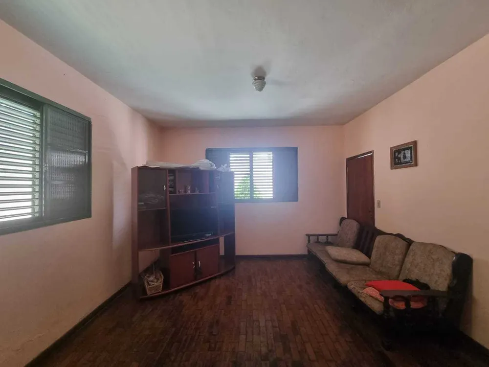 Casa, 3 quartos, 400 m² - Foto 2