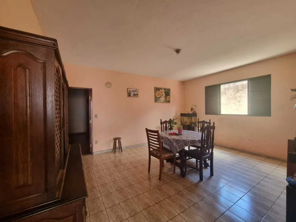 Casa, 3 quartos, 400 m² - Foto 3