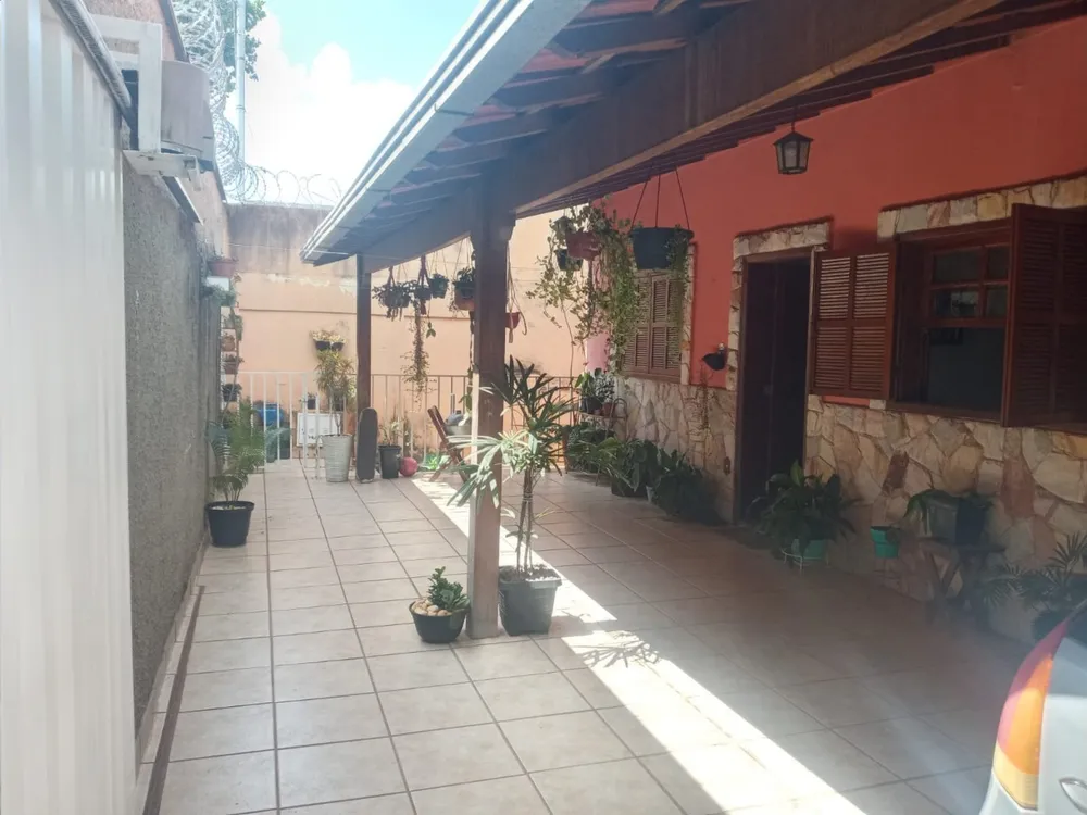 Casa, 3 quartos, 200 m² - Foto 1